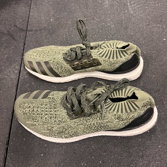 Adidas Ultraboost Uncaged Sz. 9 - Picture 6 of 7